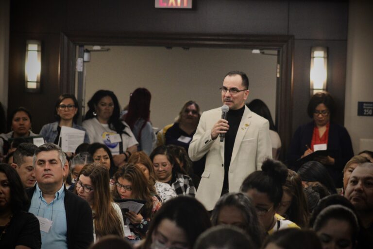 Décimooctava Cumbre Anual para Padres Bilingues del Estado de Illinois