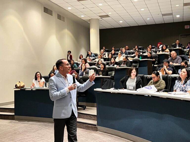 Décimonovena Cumbre Anual para Padres Bilingues del Estado de Illinois